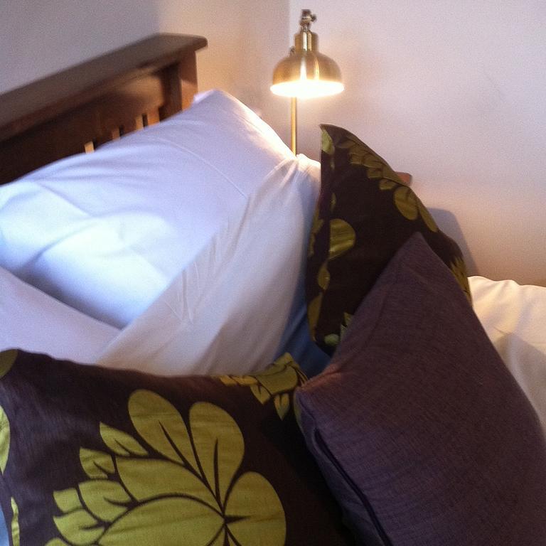 Cross Keys Inn Lydford-on-Fosse Номер фото